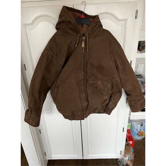 Elkmont Outfitters heavy brown jacket.medium size.